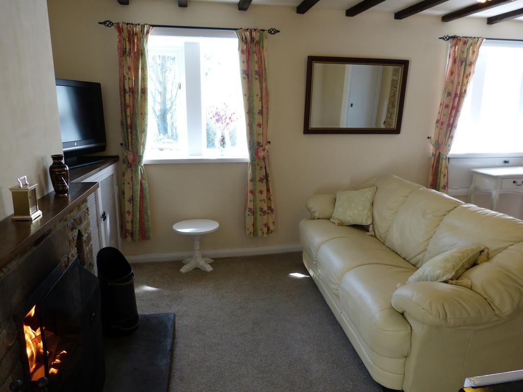 Wood End Cottage Slaithwaite Exterior photo